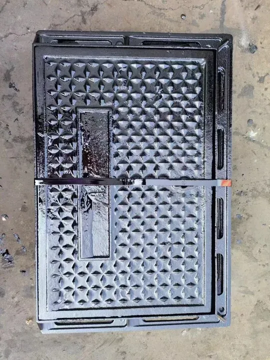 ChenXing square utility access cover with handles